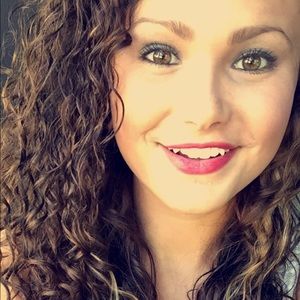 Meet your Posher, Tasha