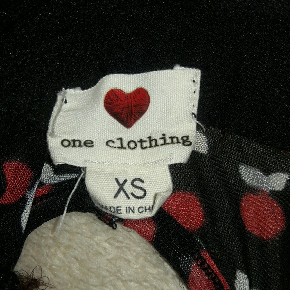 Button up top - Picture 3 of 3