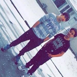 Meet your Posher, Corey