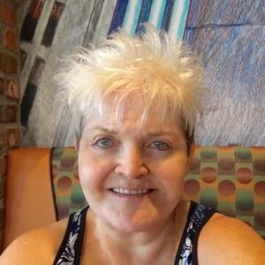 Meet your Posher, Sharon