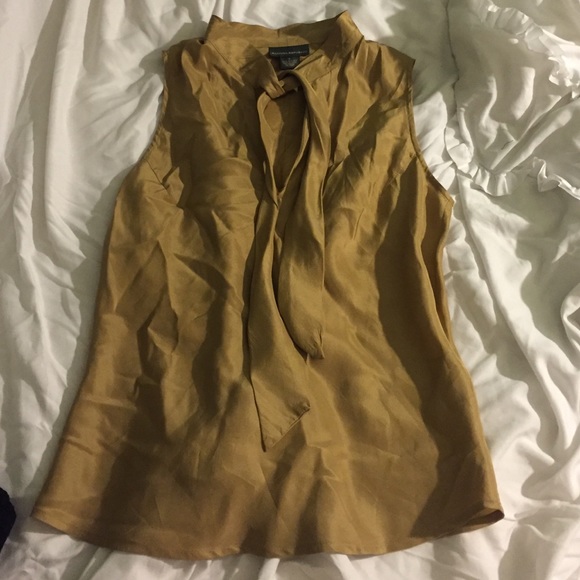 Banana republic silk blouse