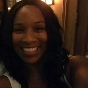 Meet your Posher, Latoya