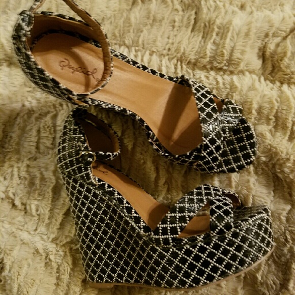 Wedge Shoes
