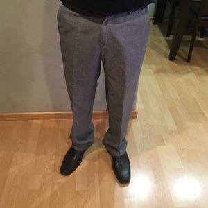 Kenneth Cole Reaction men's 32/32 dress pants.