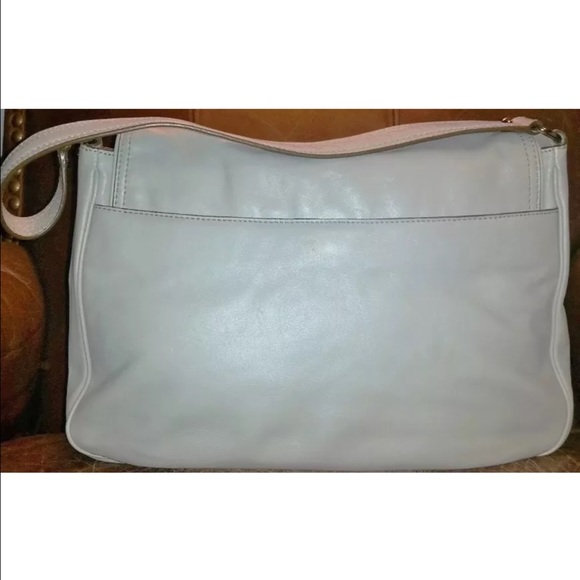 Kate Spade - Picture 3 of 4