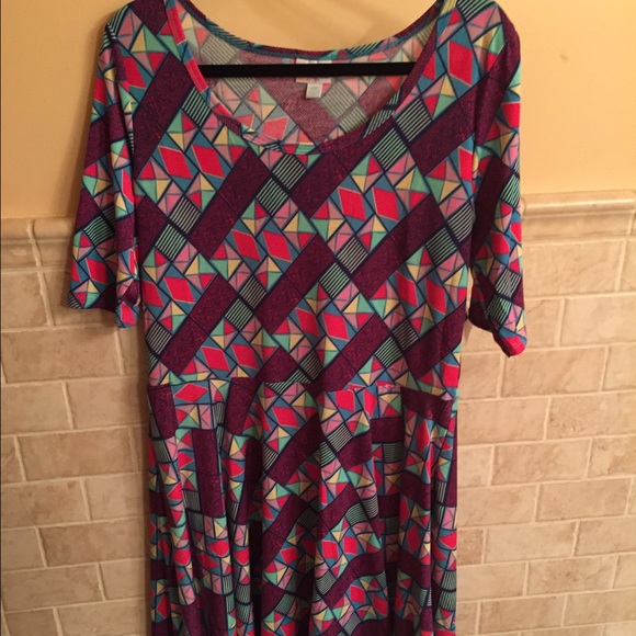 NWT LulaRoe Nicole multicolored geo rainbow purple