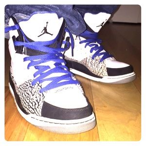 Nike jordan flights cement print size 8