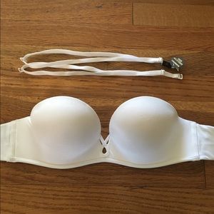 Victoria's Secret bombshell strapless bra