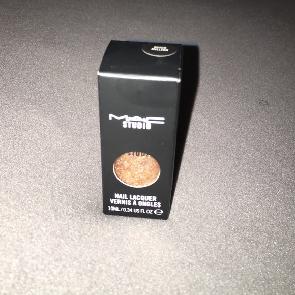 Mac Studio Nail Lacquer QUICK MILLION