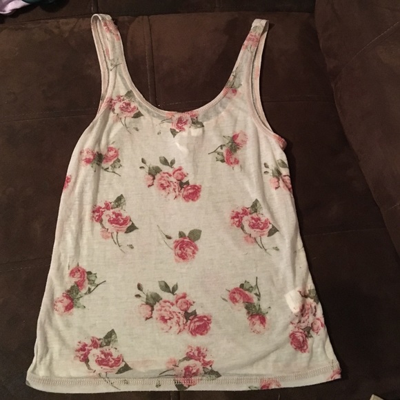 Sheer gray floral crop top XS
