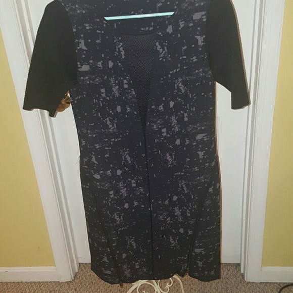 SUPER CUTE ELIE TAHARI DRESS