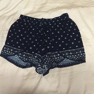 Hollister Shorts, size medium