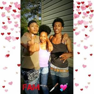 Meet your Posher, Taressa