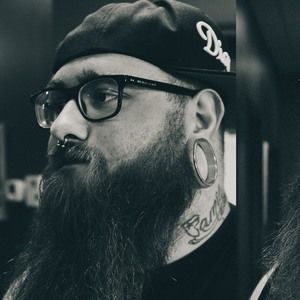 Meet your Posher, Chris