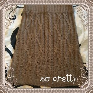 Pretty knit tight fitted skirt.❤️HP❤️