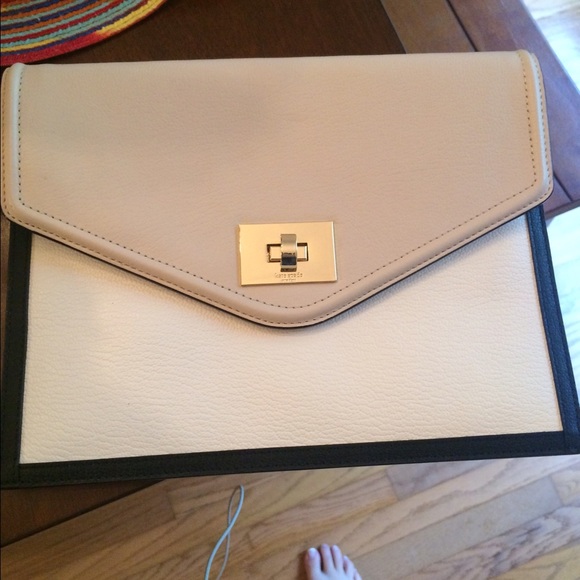 Kate Spade clutch! NWT! ♠️