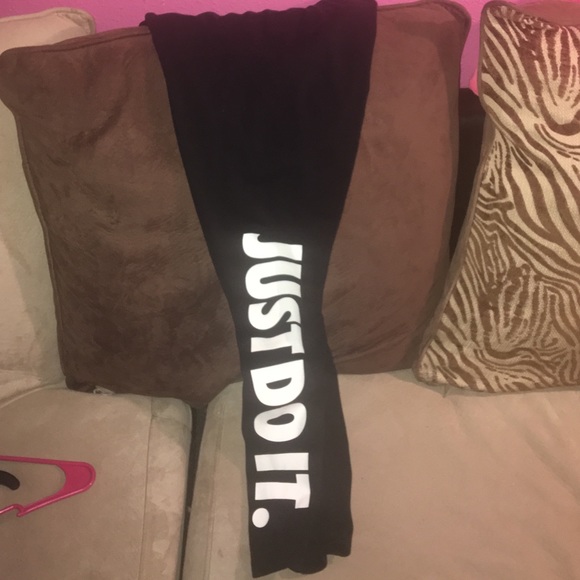 Nike joggers