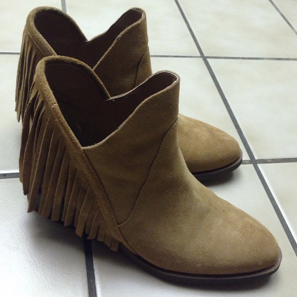 Boho Zara Fringe Ankle Suede Bootie Boots - Picture 2 of 3