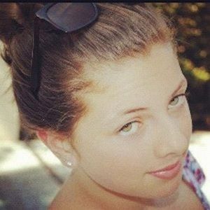 Meet your Posher, Mikaela