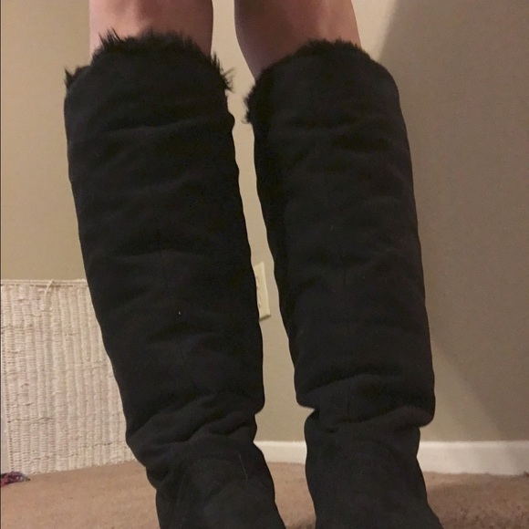 Express knee high suede with fur boots - Picture 3 of 4