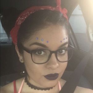 Meet your Posher, Brenda