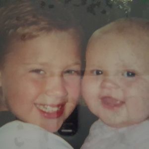 Meet your Posher, Loralie