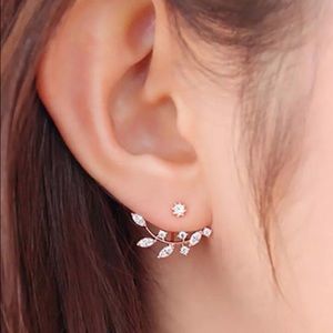 NEW ‼️ Gold Copper Pair Crystal Earrings
