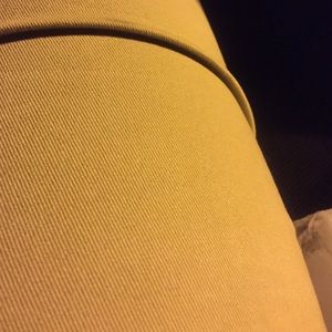 Meet your Posher, Neshia