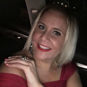 Meet your Posher, Karisma