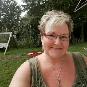 Meet your Posher, Robin