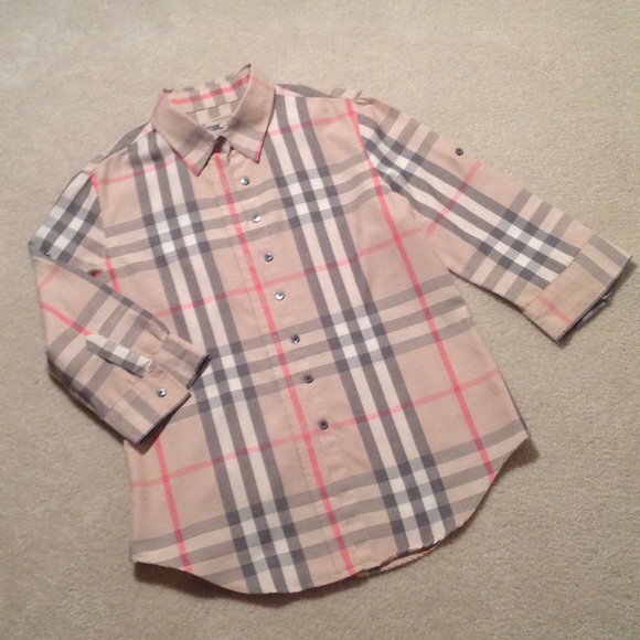 Authentic Burberry check shirt. Size Large