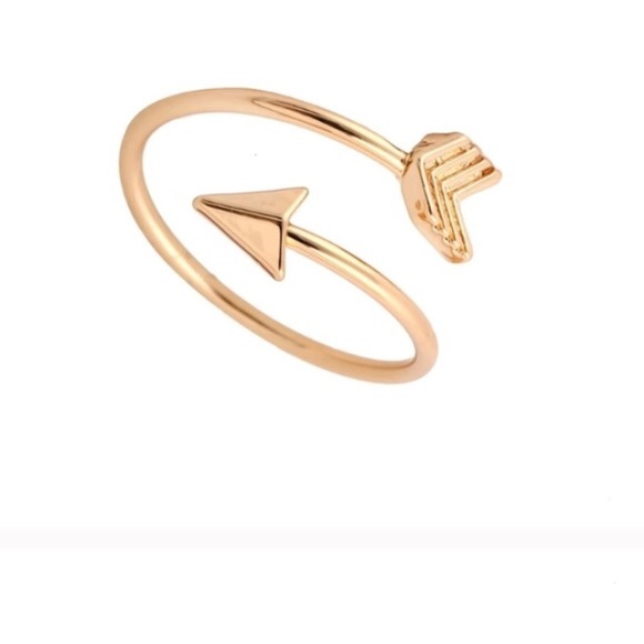 Arrow Necklace with Ring ❌🆘❌❌ - Picture 3 of 4