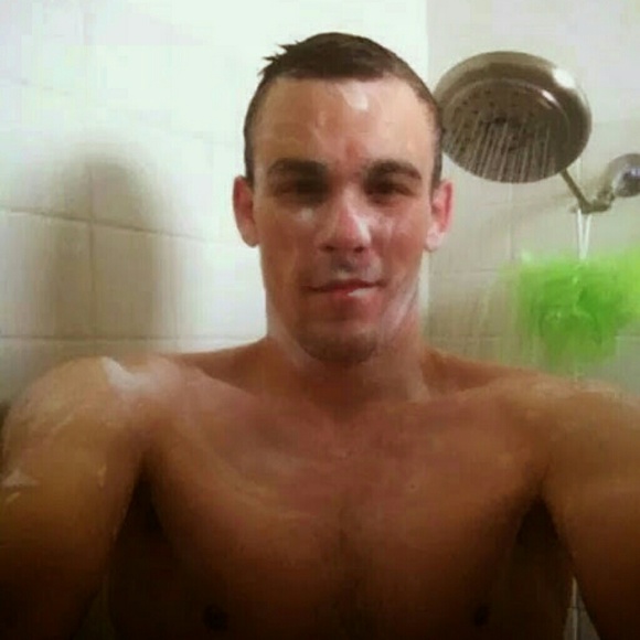 Meet your Posher, Adam - Picture 1 of 4