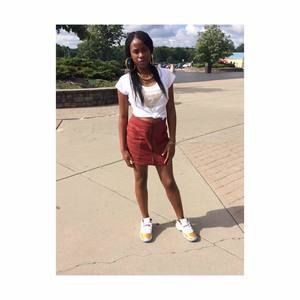 Meet your Posher, Mikayla