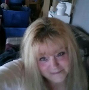 Meet your Posher, Liz