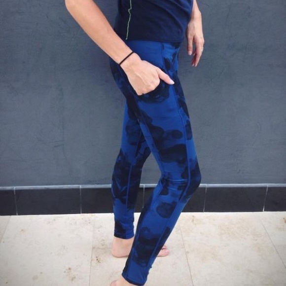Lululemon jumbo inky speed tights! - Picture 2 of 3