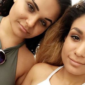 Meet your Posher, Dalia