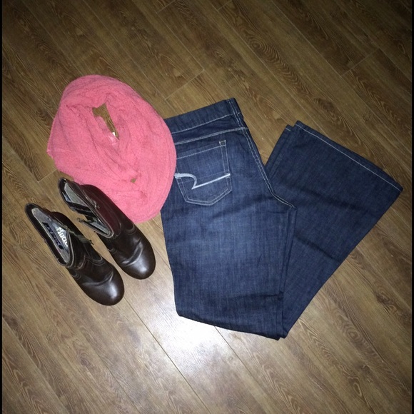 American Eagle real flare jeans