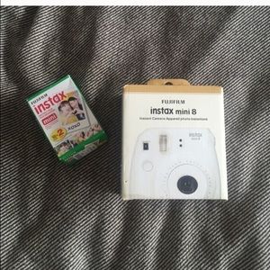NIB Polaroid camera CLOSEST CLOSING TODAY