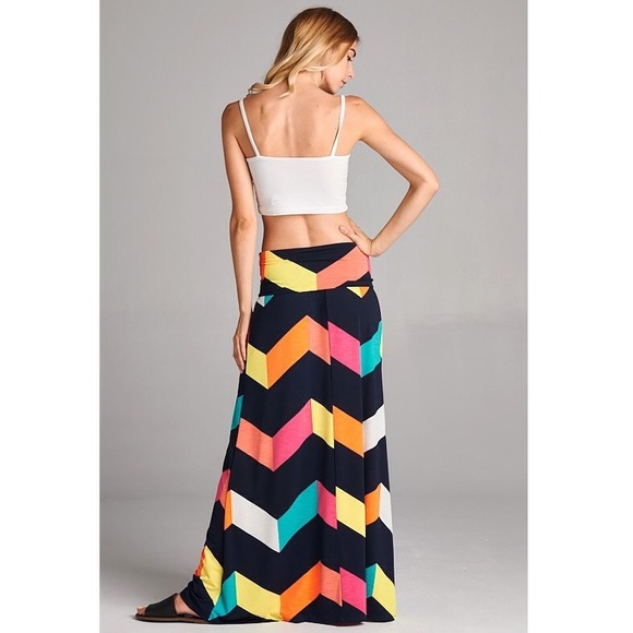 Colorful Maxi Skirt - Picture 4 of 4