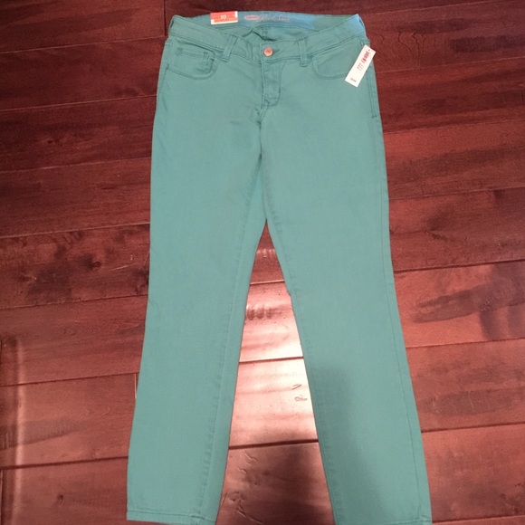 Price is FIRM! Old Navy Rock Star skinny jeans.