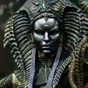 Meet your Posher, Latoria