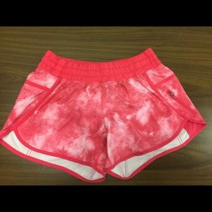 Lululemon Tracker shorts