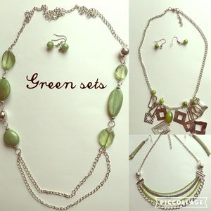 Necklace with matching earrings (3 sets)