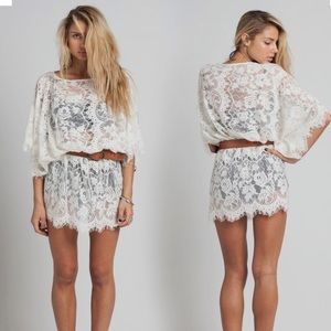 Knot Sisters Lacey Tunic