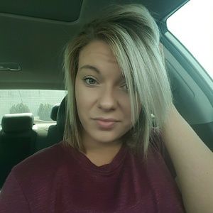 Meet your Posher, Corrinda