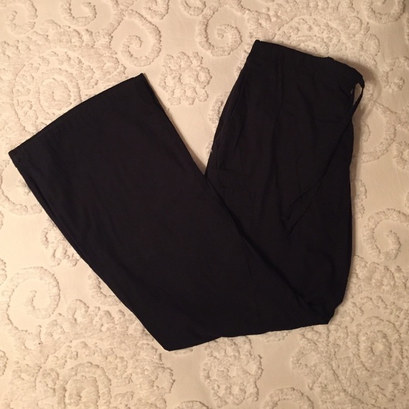 Black Butter-Soft Scrub pants!