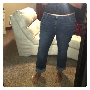 NWT Old Navy Boyfriend Capris