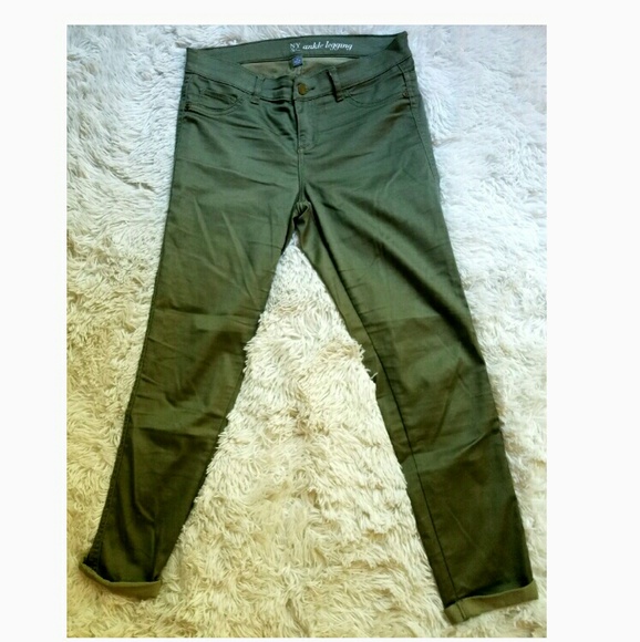 Olive green ankle legging
