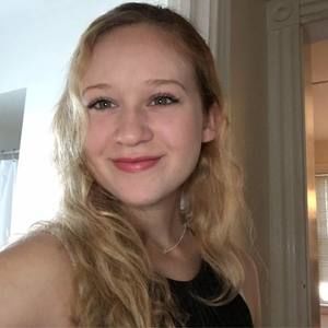 Meet your Posher, Julia